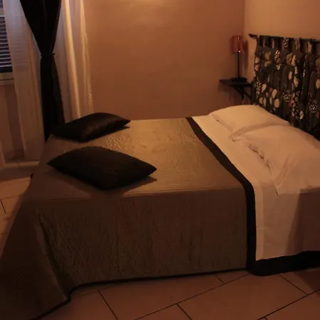 San Lorenzo Rooms-3